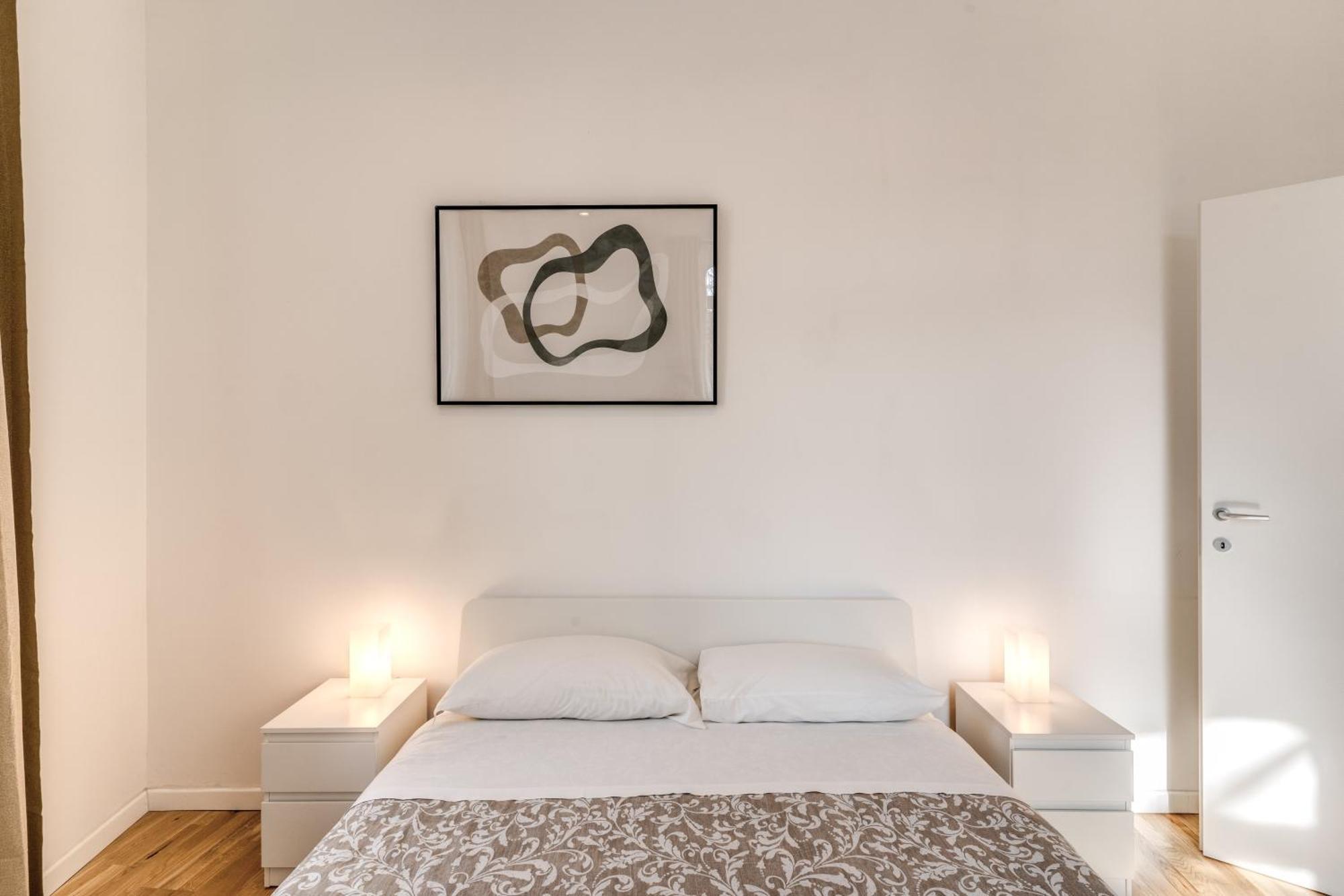 V E N E R E Apartments Рим Екстериор снимка